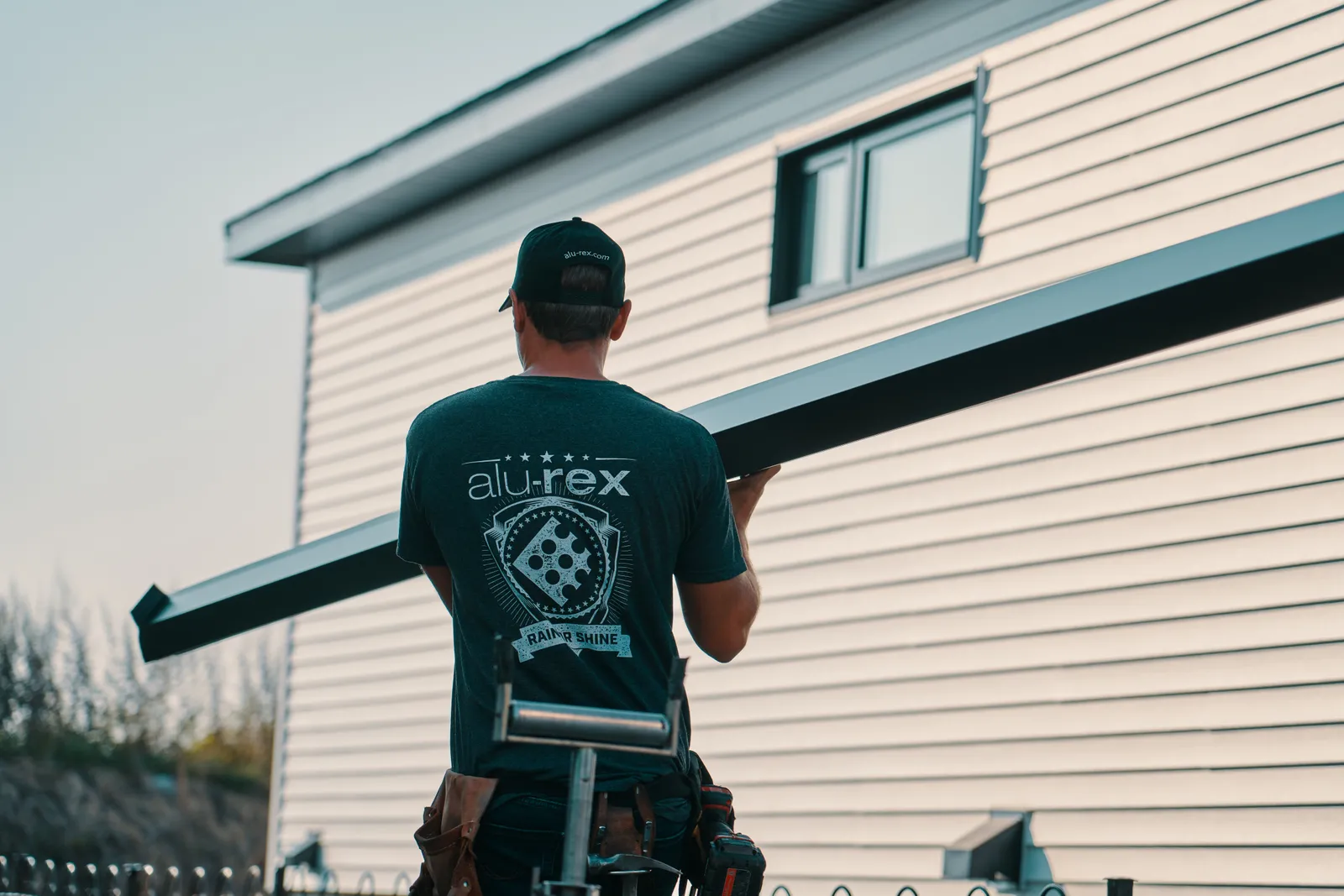 Seamless gutter run, formed on site — Doug's Exteriors LTD, Edmonton & Alberta